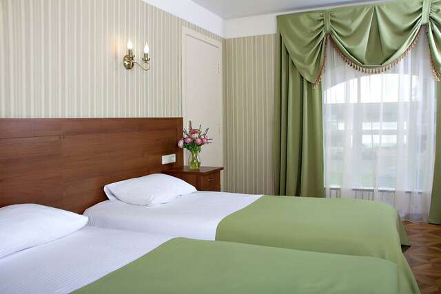 Гостиница Московская застава Кострома-7